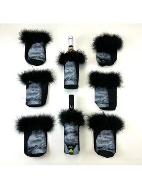 Wine Bottle Gift bag NEW 8 piece  2 Renaissance male bags 6 female theme bags